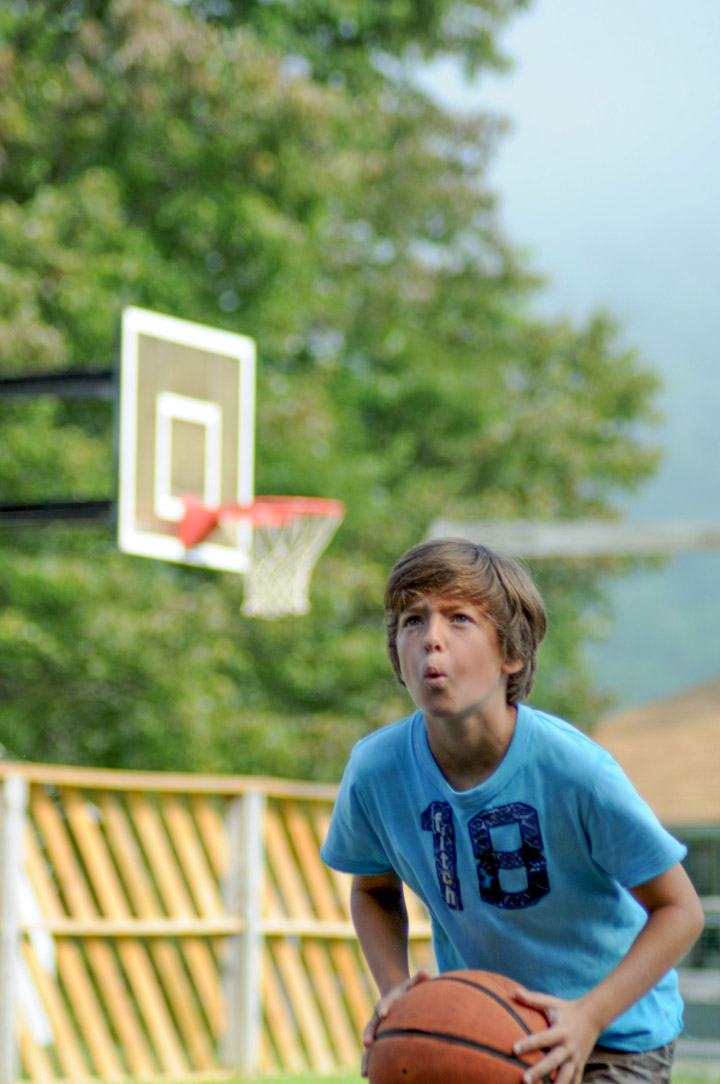 basketball-boy-camper